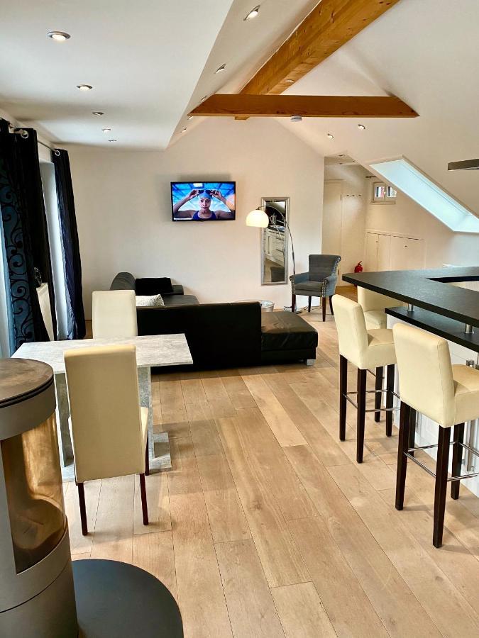 Luxurioeses Studio Im Zentrum, Balkon, Kamin, Klima Apartman Ravensburg Kültér fotó